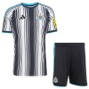 Newcastle United Hjemme 2026-27 - Barn Draktsett Newcastle United Hjemme 2026-27 - Barn Draktsett