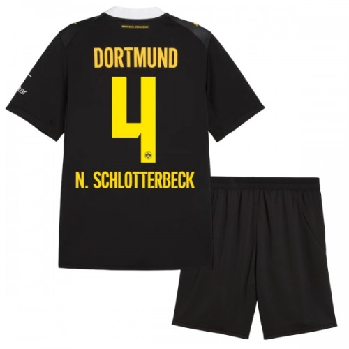 Borussia Dortmund N. Schlotterbeck 4 Borte 2026-27 - Barn Draktsett Borussia Dortmund N. Schlotterbeck 4 Borte 2026-27 - Barn Draktsett