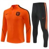 Nederland Trenings Collegegenser 2026-27 Kvart-Zip Oransje - Herre Nederland Trenings Collegegenser 2026-27 Kvart-Zip Oransje - Herre
