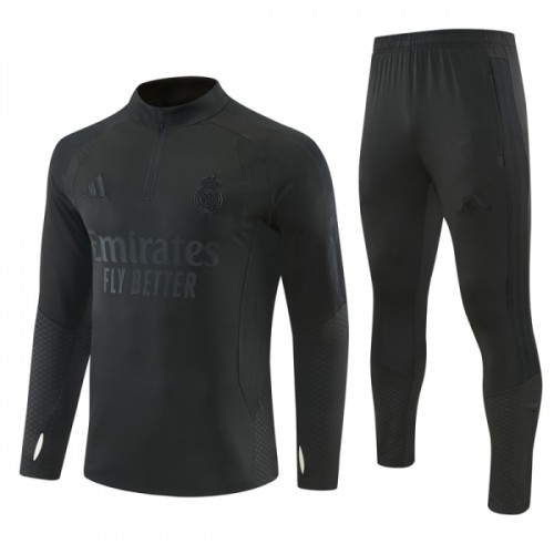 Real Madrid Trenings Collegegenser 2026-27 Kvart-Zip Svart - Herre Real Madrid Trenings Collegegenser 2026-27 Kvart-Zip Svart - Herre